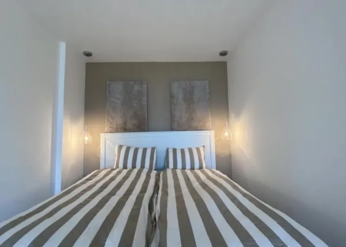 Lakeview Apartment Alsoors