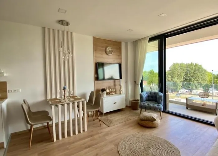 Lakeview Apartament Alsóörs